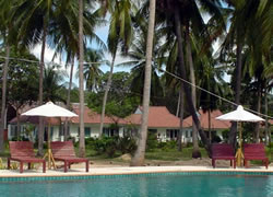 Swimming Pool : Good Days Lanta Chalet & Resort, Koh Lanta, Krabi Thailand